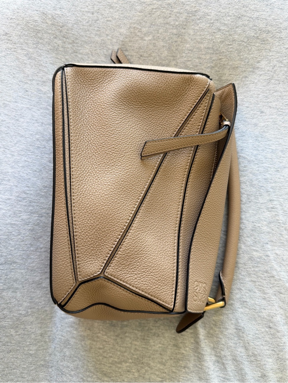 Loewe small puzzle bag in soft grained calfskin